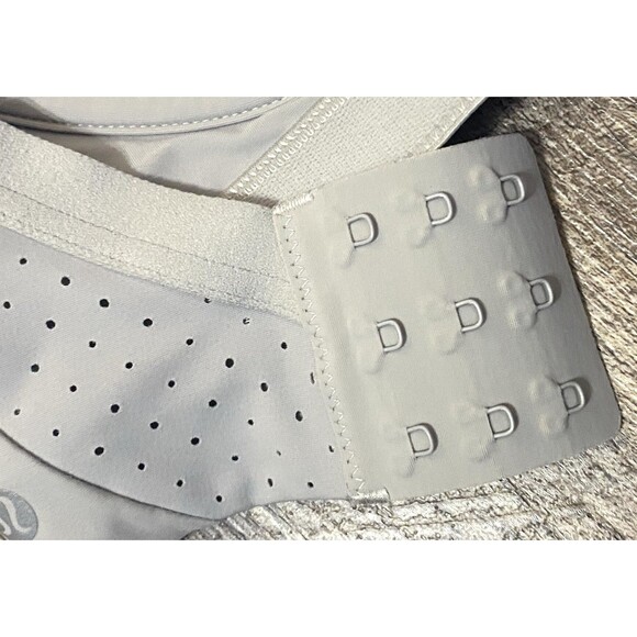 Lululemon Run Times Bra 32D High Support Sports Activewear Workout - Picture 6 of 14